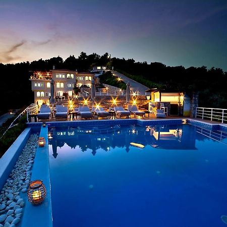 Goldenhill Studios&Apartments Skiathos Town Ngoại thất bức ảnh