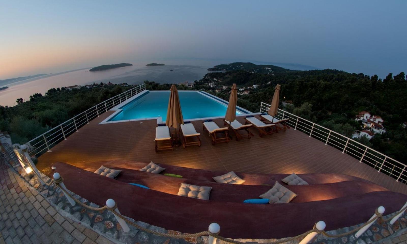 Goldenhill Studios&Apartments Skiathos Town Ngoại thất bức ảnh