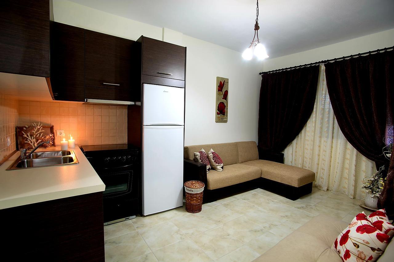 Goldenhill Studios&Apartments Skiathos Town Ngoại thất bức ảnh